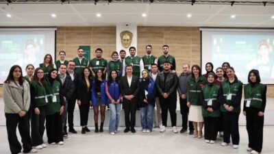 Muğla Büyükşehir Belediyesi ile Yeşilay’ın ortaklaşa düzenlediği iftar yemeği programı