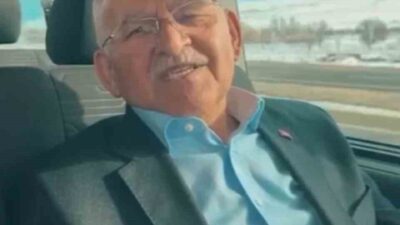 Kayseri Büyükşehir Belediye Başkanı Memduh Büyükkılıç, ilkokul öğrencilerinin Nevruz Bayramında