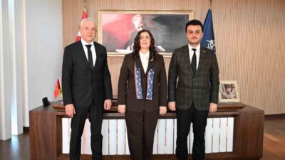 Aydın Büyükşehir Belediye Başkanı Özlem Çerçioğlu’na, TCDD Taşımacılık A.Ş. İzmir