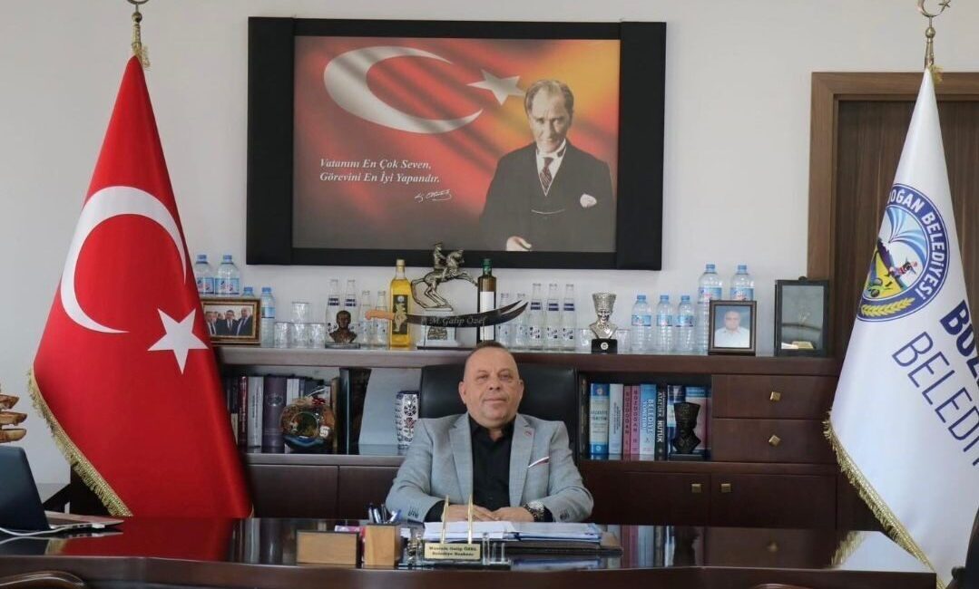 Bozdoğan Belediye Başkanı Mustafa Galip Özel, Kadir Gecesi dolayısıyla bir