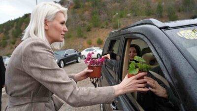 Bilecik Belediye Başkanı Melek Mızrak Subaşı, Ramazan Bayramı’nın birinci günü