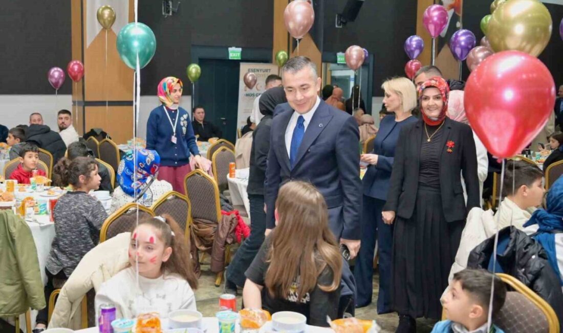 Esenyurt Belediyesi tarafından ilçe protokolü ile yetim çocuklar ve ailelerine