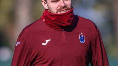 Trabzonspor’un savunma oyuncusu Arseniy Batagov’dan kötü haber geldi. Kayserispor maçında