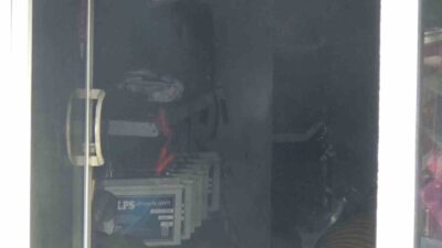 Aydın’ın Efeler ilçesinde lityum pil ve bataryaların bulunduğu bir iş