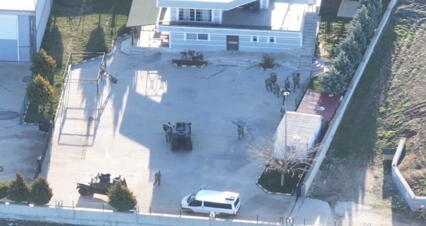 Batman’da Kaçakçılık ve Organize Suçlarla Mücadele Şube Müdürlüğü ekiplerince düzenlenen