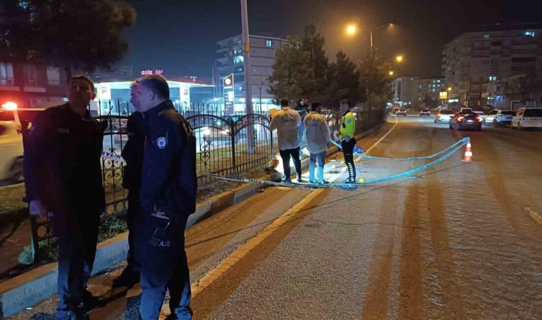 Batman’da yolun karşısına geçmeye çalışan 78 yaşındaki kadın, otomobilin çarpması