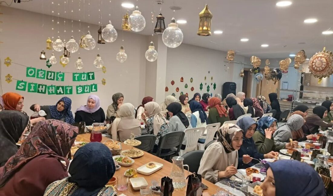 Bayburt İl Müftülüğü, ramazan ayı dolayısıyla üniversite öğrencilerine yönelik iftar