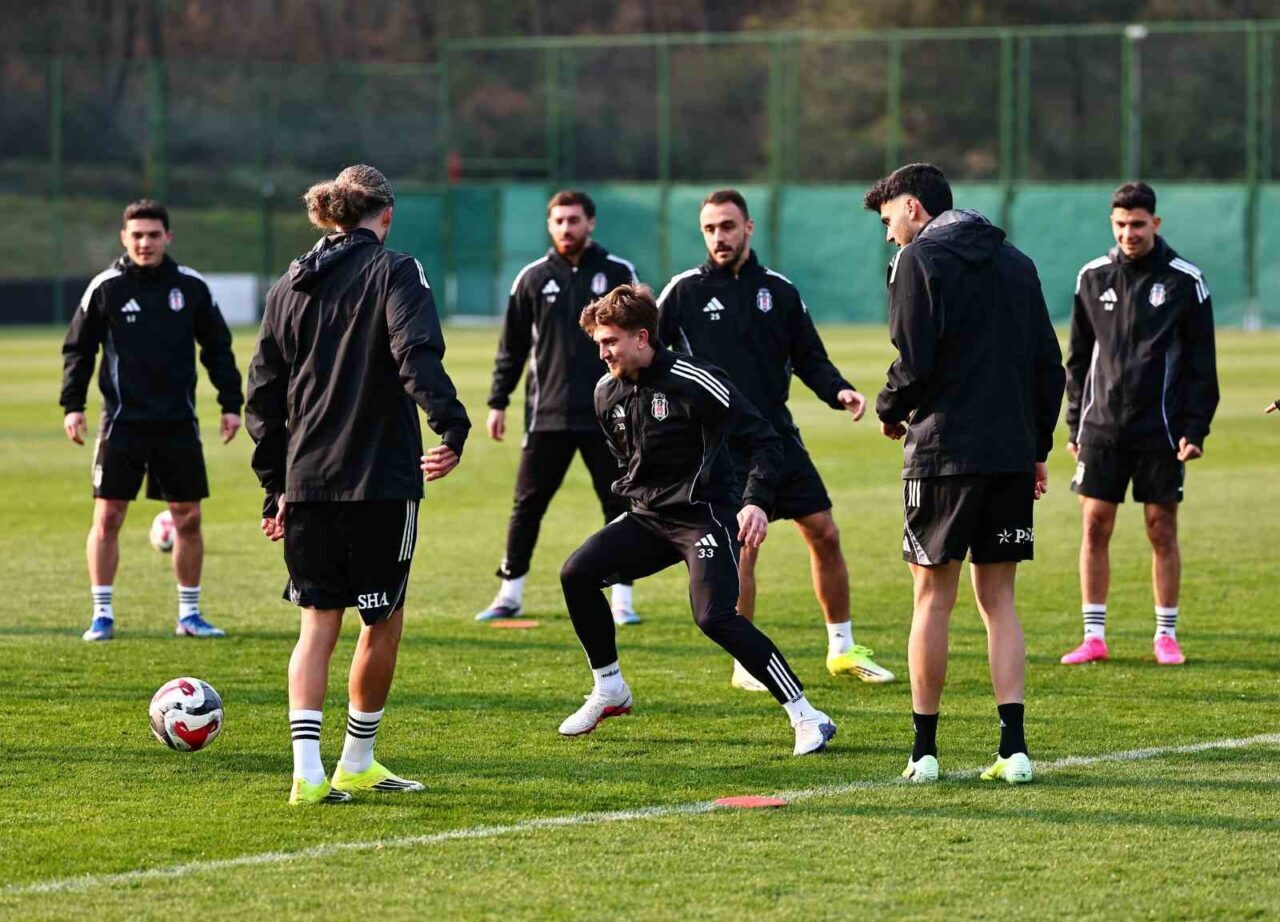 Beşiktaş, Trendyol Süper Lig’in 25. haftasında Galatasaray ile oynayacağı karşılaşmanın