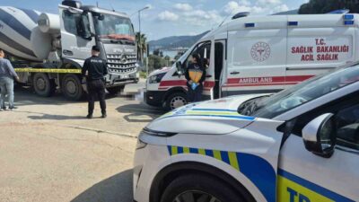 Muğla’nın Bodrum ilçesinde beton mikserinin çarptığı yaşlı adam hayatını kaybetti.