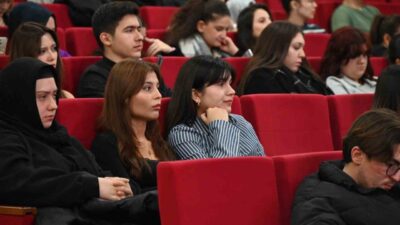 Zonguldak Bülent Ecevit Üniversitesi (BEUN), “Bilim Kafe” buluşmaları kapsamında düzenlediği