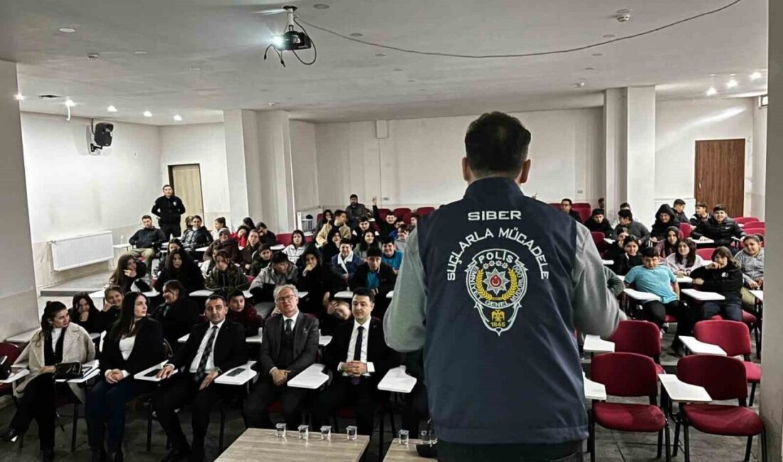 Denizli İl Emniyet Müdürlüğü tarafından Beyağaç ilçesinde kamu görevlileri, vatandaşlar,