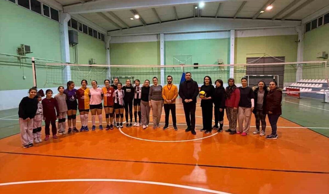 Beylikova Gençlik ve Spor İlçe Müdürlüğü tarafından düzenlenen Anne-Kız Kadınlar