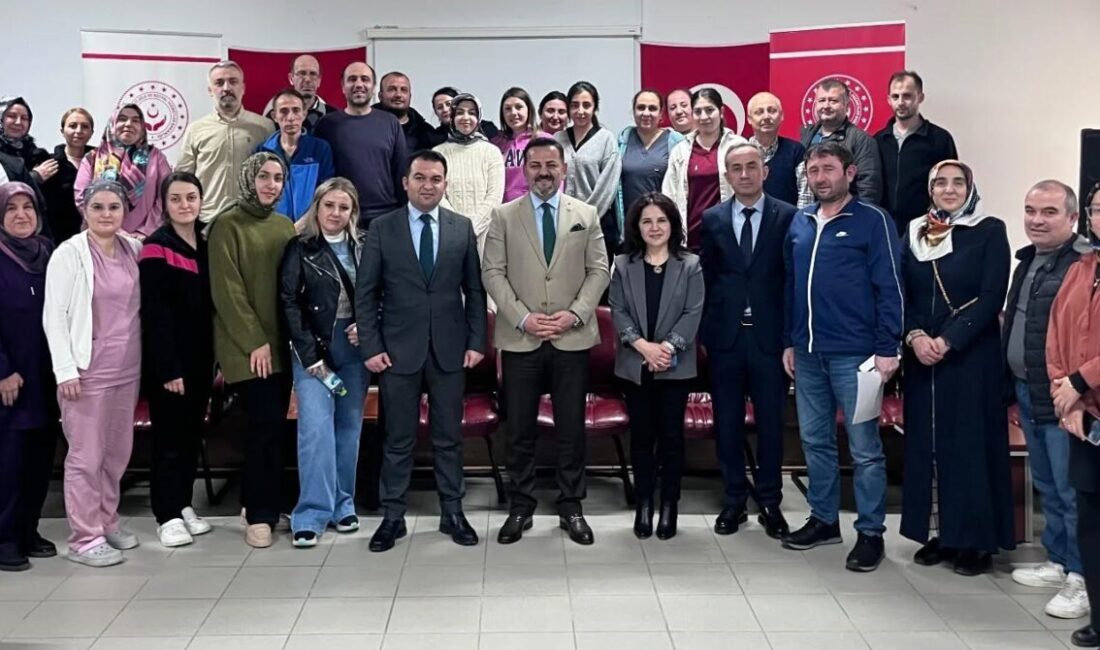 Bilecik Aile ve Sosyal Hizmetler İl Müdürlüğü’nde personel buluşması gerçekleştirildi.