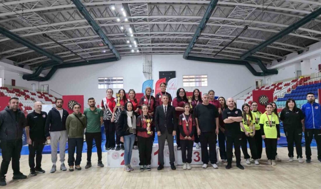 Bilecik’in Bozüyük ilçesinde Dart Yıldızlar İl Birinciliği tamamlandı. Okul Spor