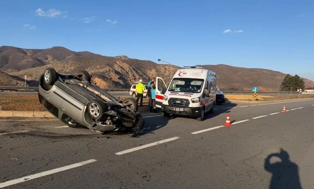 Bingöl’de otomobilin takla atması sonucu meydana gelen trafik kazasında 2