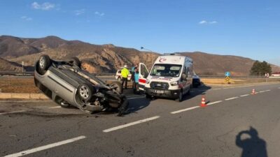 Bingöl’de otomobilin takla atması sonucu meydana gelen trafik kazasında 2