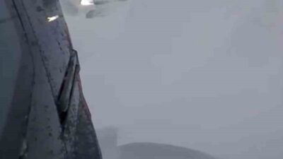 Bingöl’ün Karlıova ilçesine etkili olan yoğun kar yağışı ve tipi