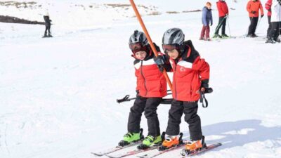 Bitlis Eren Üniversitesi (BEÜ) Rektörü Prof. Dr. Necmettin Elmastaş, üniversite