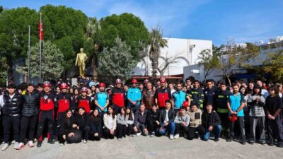 Muğla’nın Bodrum ilçesinde, 1-7 Mart Deprem Haftası kapsamında Kanuni Sultan