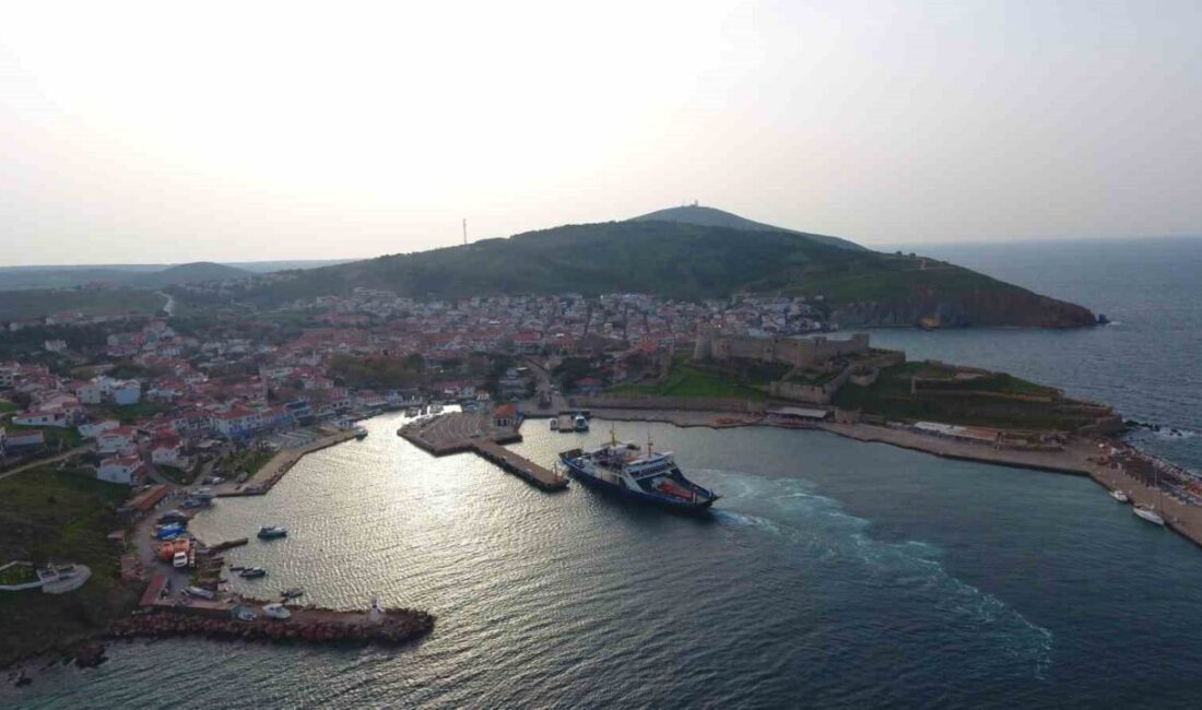 Çanakkale’nin Bozcaada ilçesinde ’Bozcaada Limanı Yat Yanaşma Rıhtımı Yapım İşi