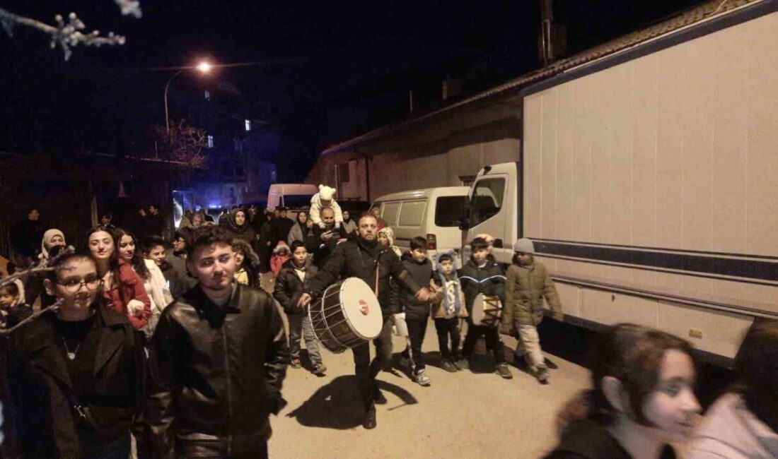 Konya’nın Bozkır ilçesinde geleneksel Ramazan coşkusu çocuklarla canlandı. Bozkır Gençlik
