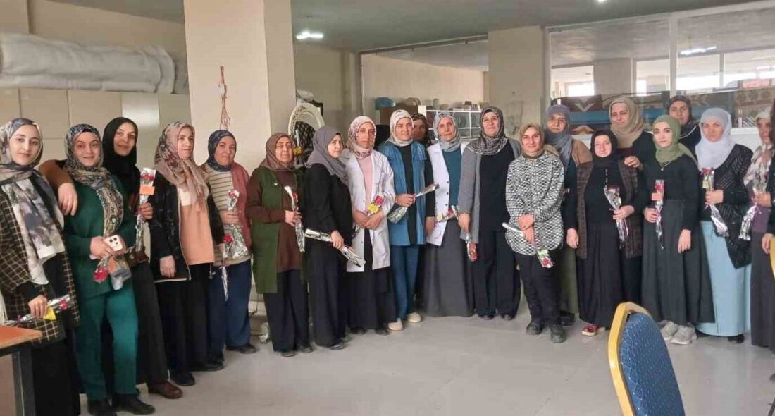 Muş’un Bulanık ilçesinde 8 Mart Dünya Kadınlar Günü düzenlenen etkinliklerle