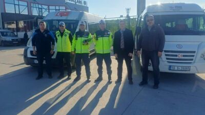 Burhaniye ilçesinde, Özel öğretim kurumlarına servis taşımacılığı yapan okul servisleri