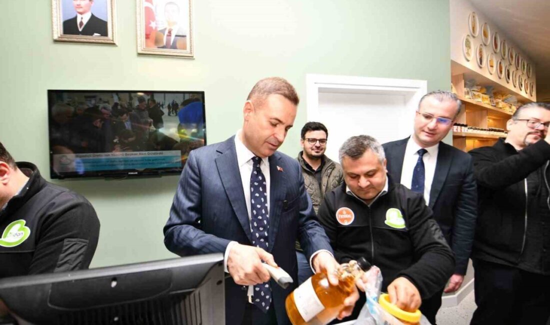 Balıkesir Büyükşehir Belediye Başkanı Ahmet Akın, yerel üreticileri desteklemek ve