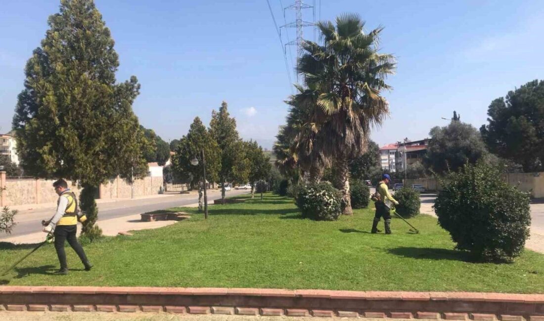 Aydın’ın Nazilli ilçesinde sahaya inen Büyükşehir Belediyesi ekipleri, ilçe genelinde