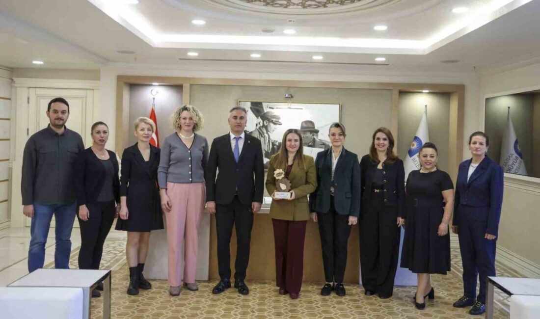 Antalya Büyükşehir Belediyesi tarafından yürütülen “Solar School (Güneş Okulu)” projesi,