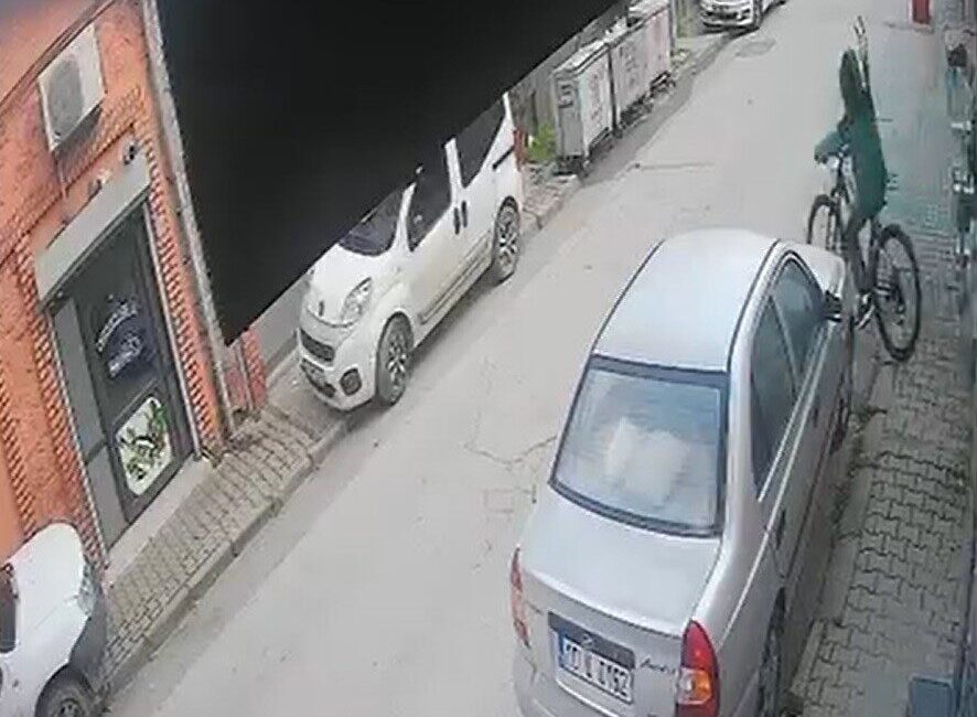 Balıkesir’de meydana gelen olayda kilitli olmayan bisikleti çalınan bir vatandaş,