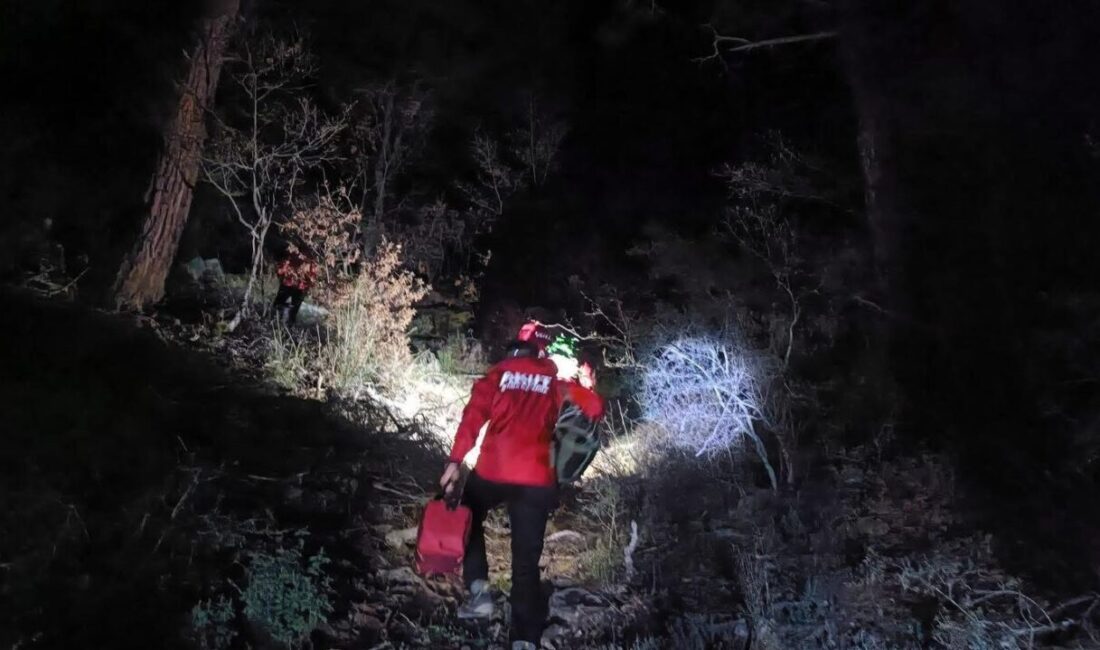 Çanakkale merkezde kaybolan 2 kişi ekiplerin arama çalışmaları sonucu bulundu.