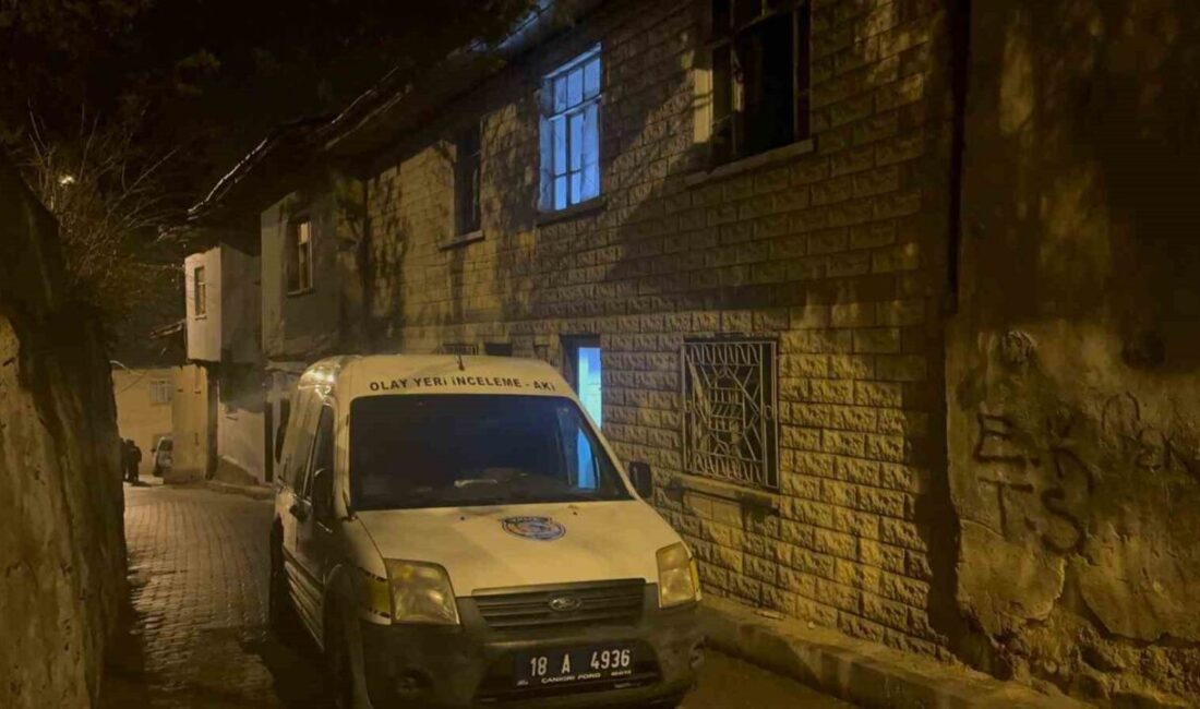 Çankırı’da bir evde çıkan yangında iki kişi hayatını kaybetti. Yangın,