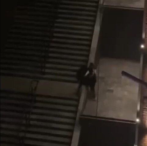 Çankırı’da iki genç grubu arasında çıkan kavga, cep telefonu kamerasına