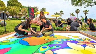 Antalya Muratpaşa Belediyesi’nin bu yıl ikinci kez düzenleyeceği Çiçek Desenleri