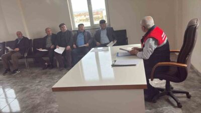 Afyonkarahisar’da çiftçilere yönelik bitki koruma ürünleri uygulama eğitimi verildi. Eğitim