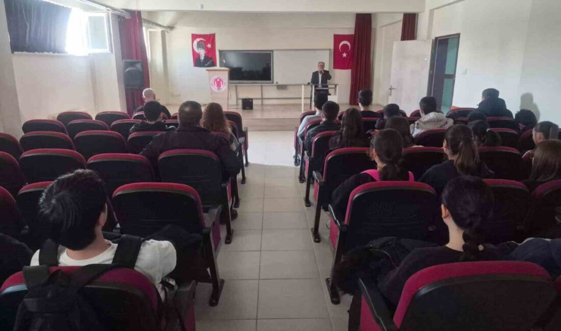 Ramazan ayı dolayısıyla Aydın’ın Çine ilçesinde lise öğrencilerine yönelik ’Hayatın
