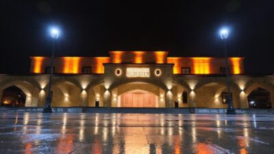 Çorum Belediyesi’nin ev sahipliğinde Bedesten’de kutsal emanetler 15-17 tarihleri arasında