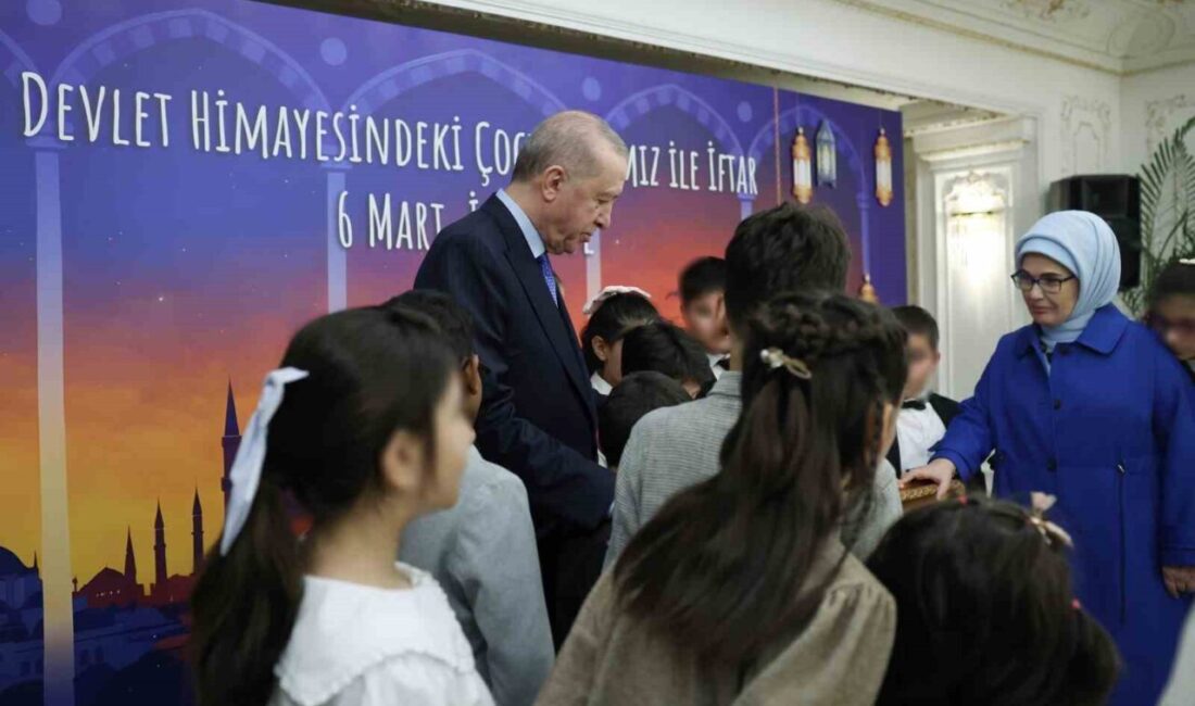 Cumhurbaşkanı Recep Tayyip Erdoğan ve eşi Emine Erdoğan, devlet himayesi