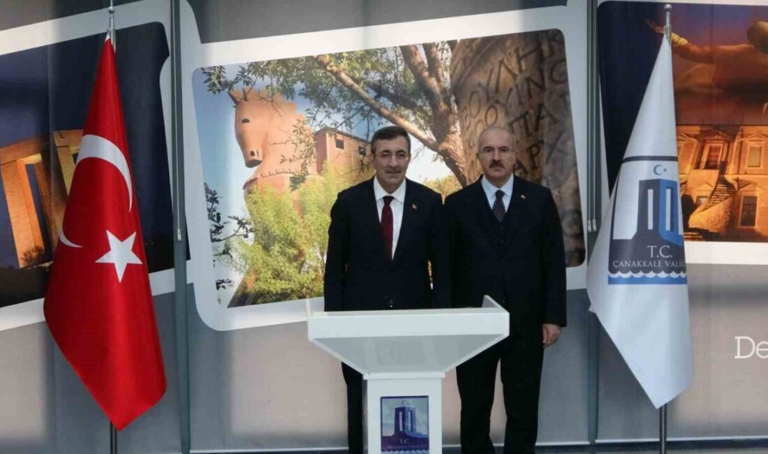 Tarihi Gelibolu Yarımadası’ndaki Şehitler Abidesi’nde 18 Mart Şehitleri Anma Günü