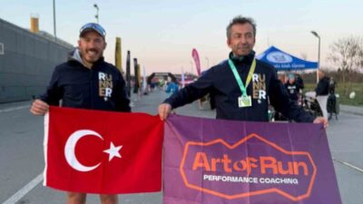 Muğla’nın Datça ilçesinde yaşayan koşu antrenörü ve ultra maratoncu Ayhan