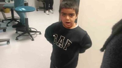 Eskişehir’de torununa kornea nakli yaptırabilmek için Ramazan davulcuğu yapan Dilek