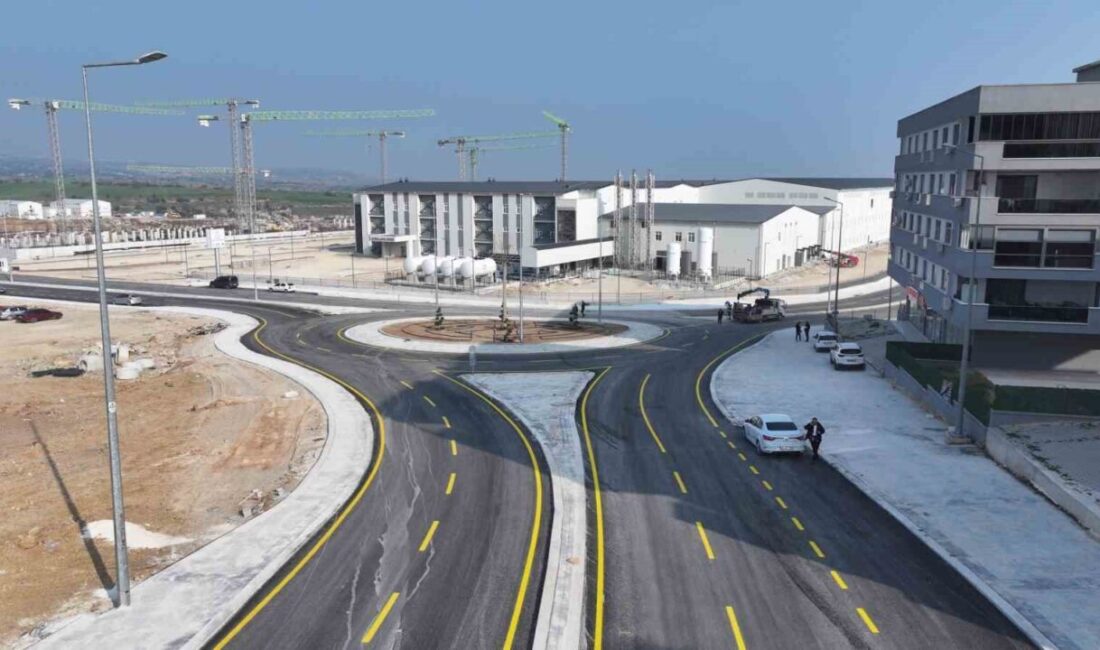 Merkezefendi ilçesi Karahasanlı Mahallesi’nde yapımı süren Acil Durum Hastanesi için