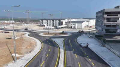 Merkezefendi ilçesi Karahasanlı Mahallesi’nde yapımı süren Acil Durum Hastanesi için