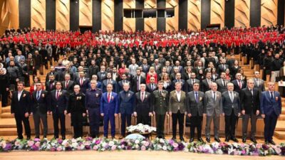 Denizli Valisi Yavuz Selim Köşger, Nihat Zeybekci Kongre ve Kültür