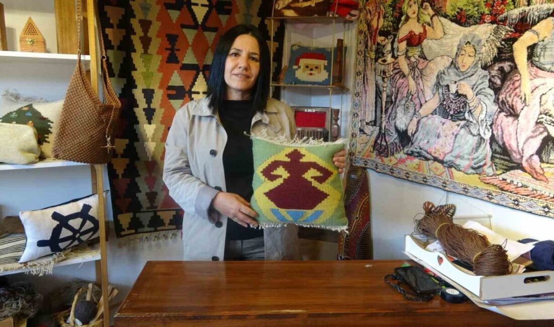 Hatay’da depremde atölyeleri zarar gören depremzede kadın zanaatkarlar, valilik tarafından