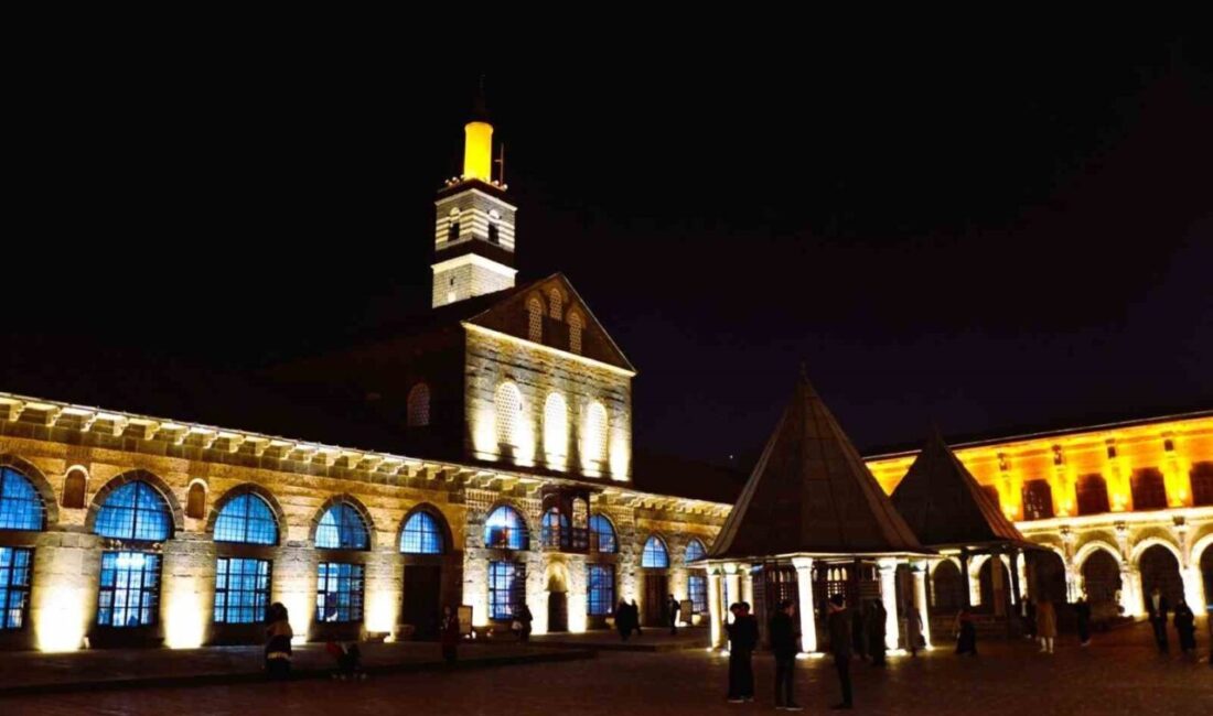 İslam aleminin 5’inci Haremi Şerifi olarak kabul edilen Diyarbakır Ulu