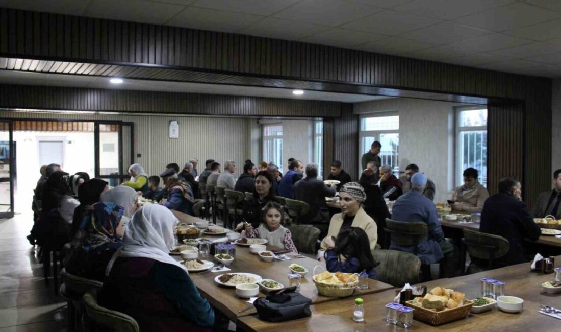 Diyarbakır’ın Dicle İlçe Kaymakamı Mustafa Atış, şehitler yakınları, gazi ve