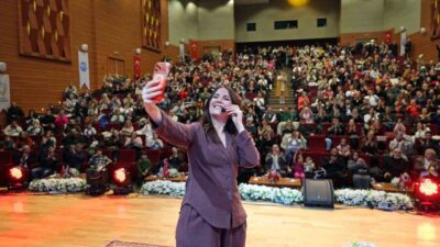 Ramazan ayının manevi iklimini kültürel etkinliklerle taçlandıran Talas Belediyesi, bu