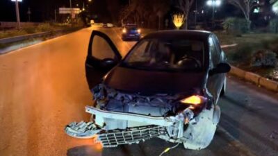 Aydın’ın Söke ilçesinde direksiyn hakimiyetini kavşak içinde sürücüsünün direksiyon hakimiyetini